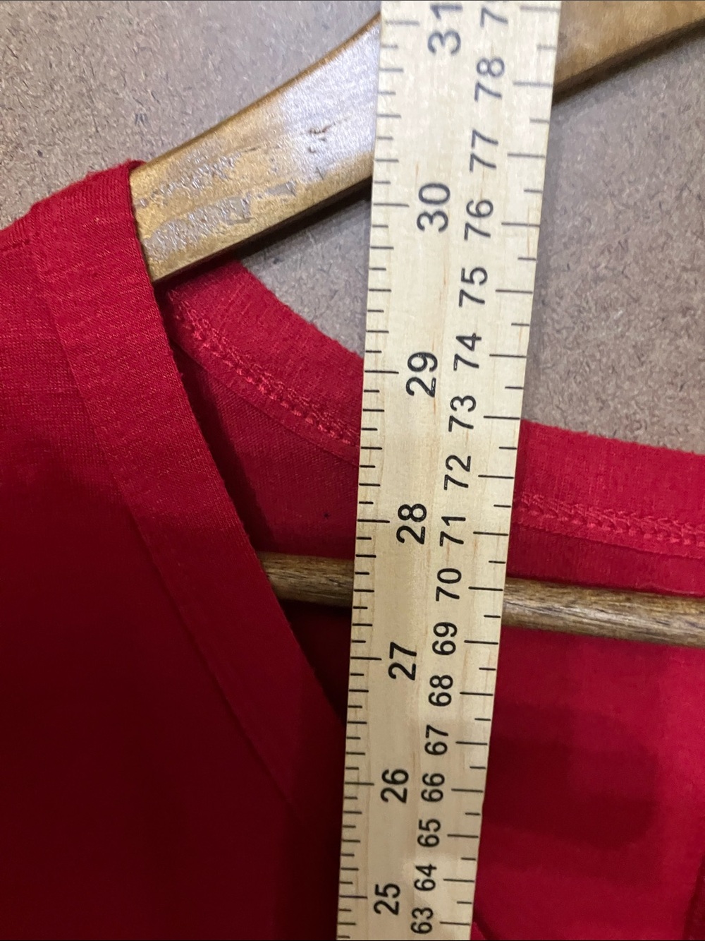 Zenana Outfitters Crimson V-Neck Button-Front Tie Hem Top - Picture 6 of 9